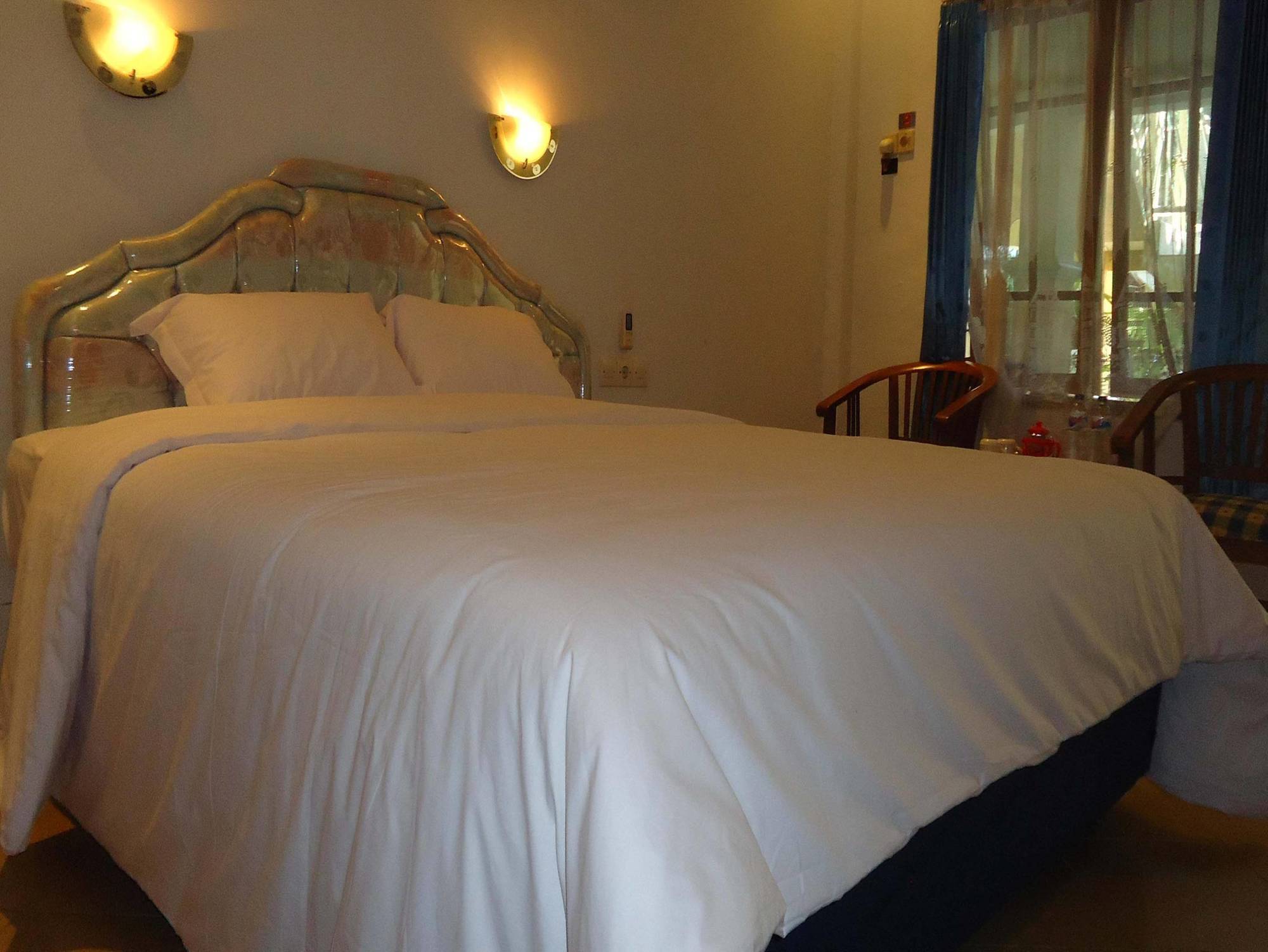Hotel Wisma Djaja Syariah Bojonegoro Eksteriør bilde